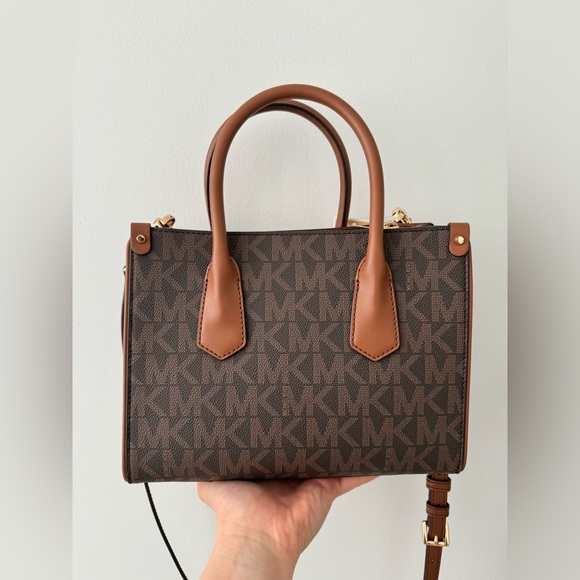 Michael Kors - Mirella Small Signature Logo Crossbody Bag - Picture 4 of 4